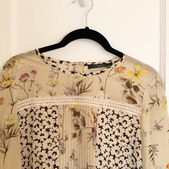 MaxMara Weekend Floral Pleated Silk Blouse - Picture 4 of 4